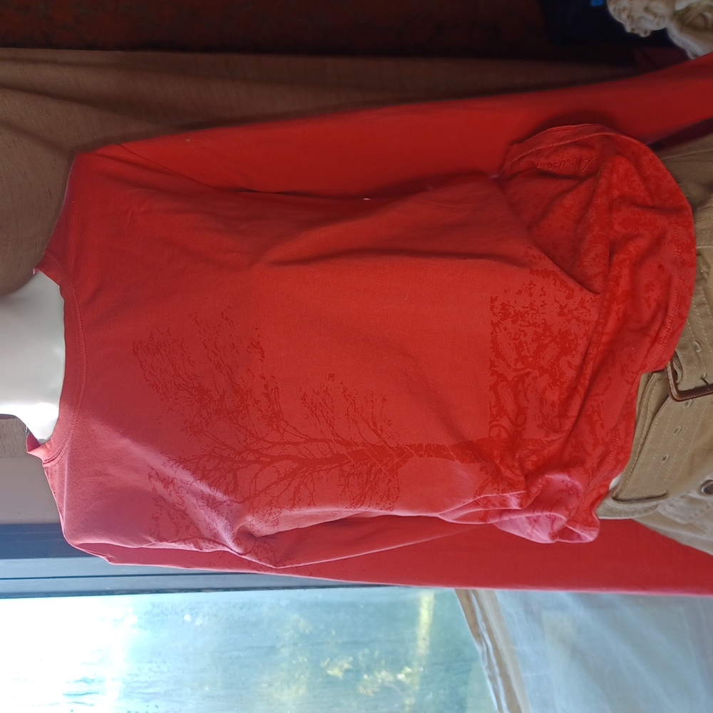 Marika long sleeved t-shirt new never worn L